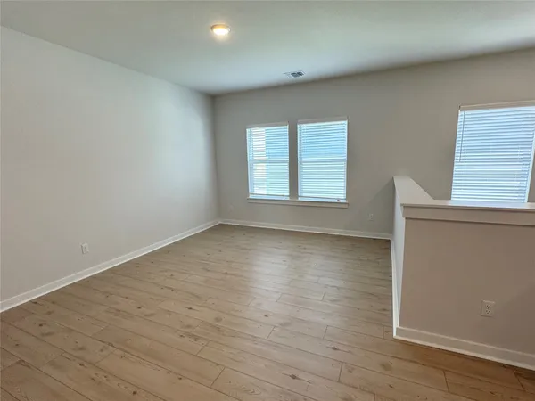 $2,625 | 109 Corn Lane, Hutto, TX 78634