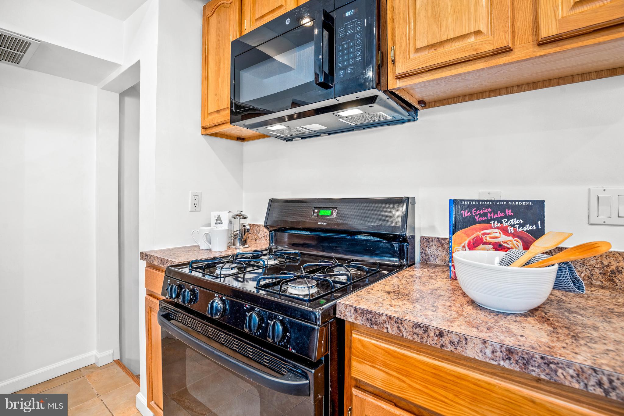 1462 Howard Road Southeast Washington, DC 20020 - Photo 8 of 27 Gallery Image 8