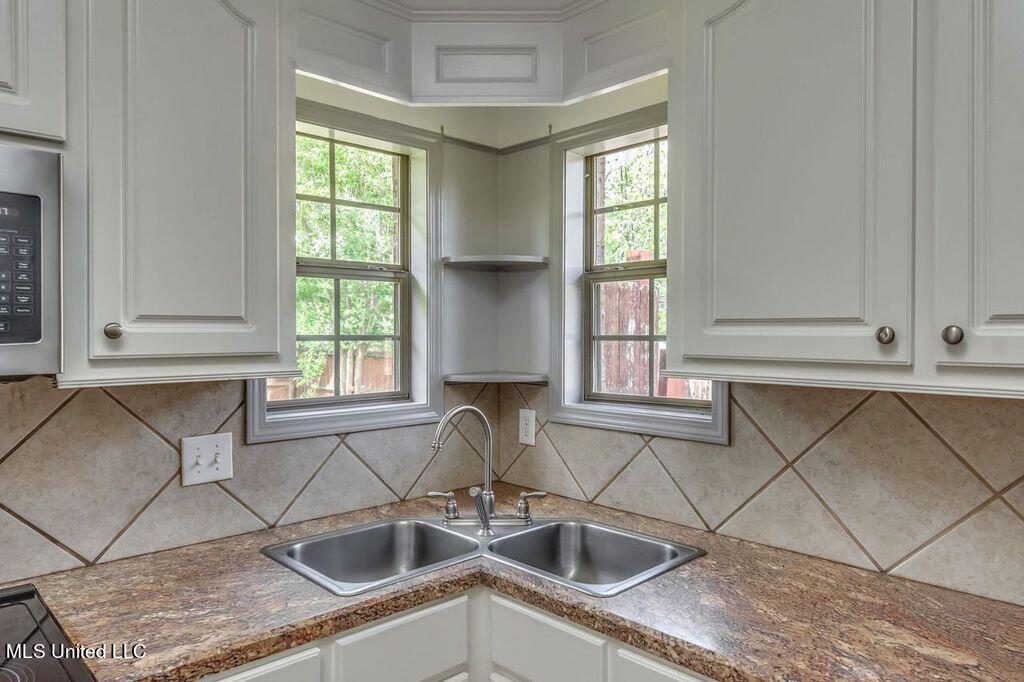 145 Bradfield Road Madison, MS 39110 - Photo 12 of 21 Kitchen view 2 145