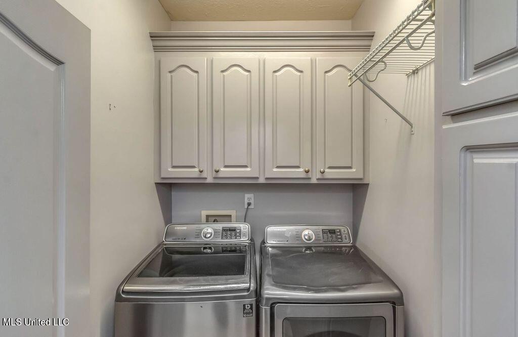 145 Bradfield Road Madison, MS 39110 - Photo 17 of 21 Laundry Room 145