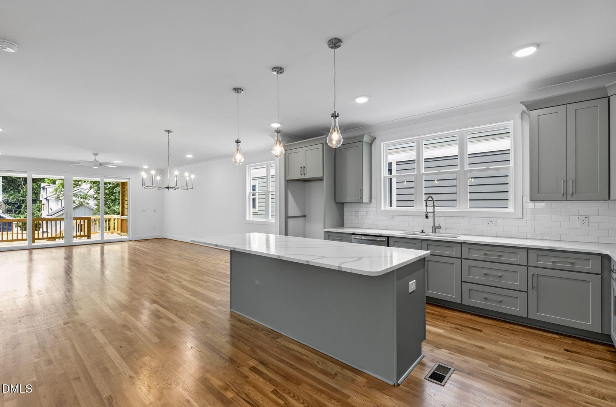 516 Heather Drive, Unit 1/2 Raleigh, NC 27606 - Photo 11 of 48 13-web-or-mls-516 Heather Dr - 13
