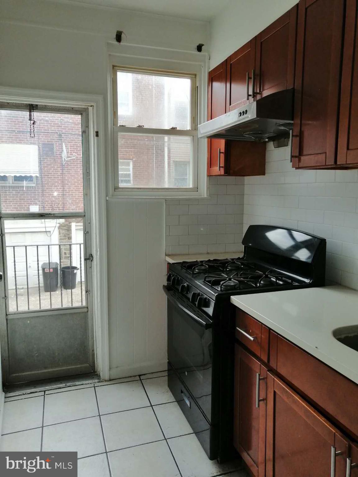 6649 Rutland Street Philadelphia, PA 19149 - Photo 8 of 19 Gallery Image 8
