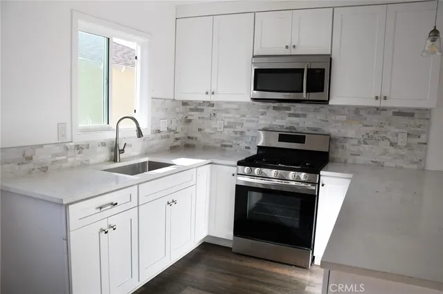 $3,095 | 169 South Jameson Street, Orange, CA 92866