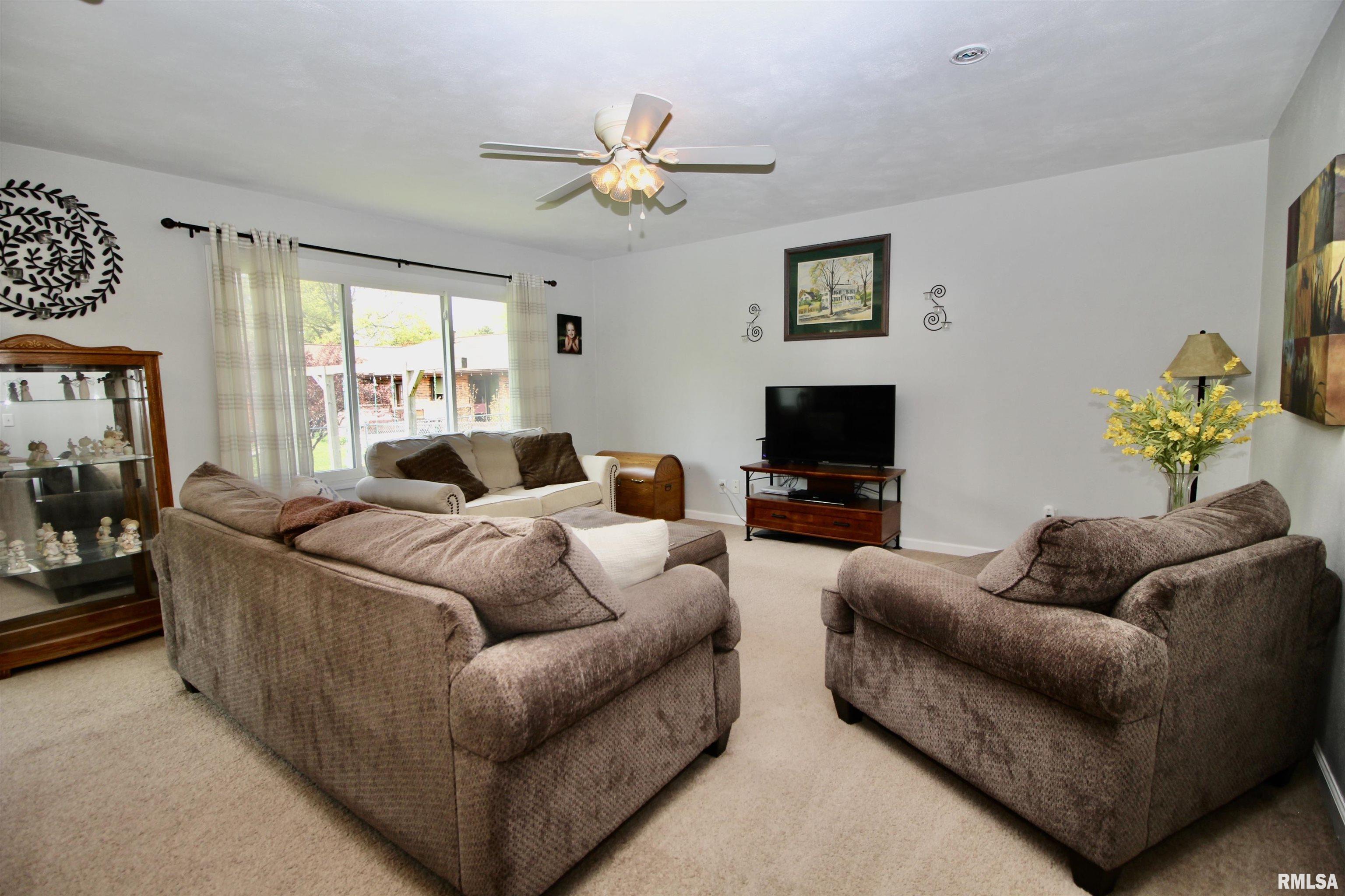 107 Chestnut Drive Morton, IL 61550 - Photo 6 of 35