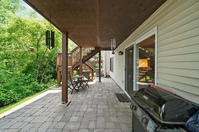 $299,900 | 1045 Fairway Drive, Fox Lake, IL 60020