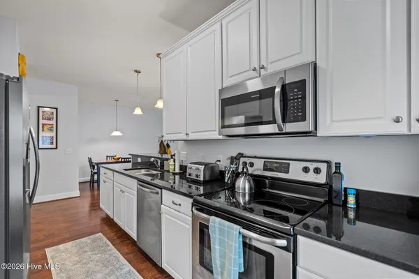 $1,600 | 119 Covil Avenue, Unit 101, Wilmington, NC 28403