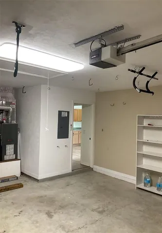 $2,250 | 1035 Northwest 89 Drive, Gainesville, FL 32606