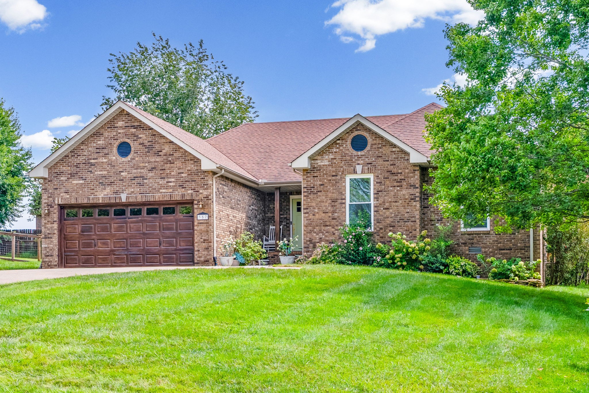 357 Sango Road Clarksville, TN 37043 - Photo 3 of 33 Gallery Image 3