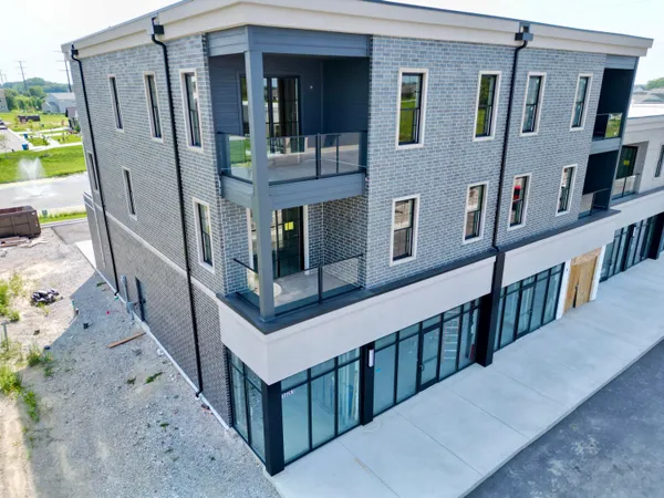 $495,000 | 10261 Calumet Avenue, Unit 203, Dyer, IN 46311