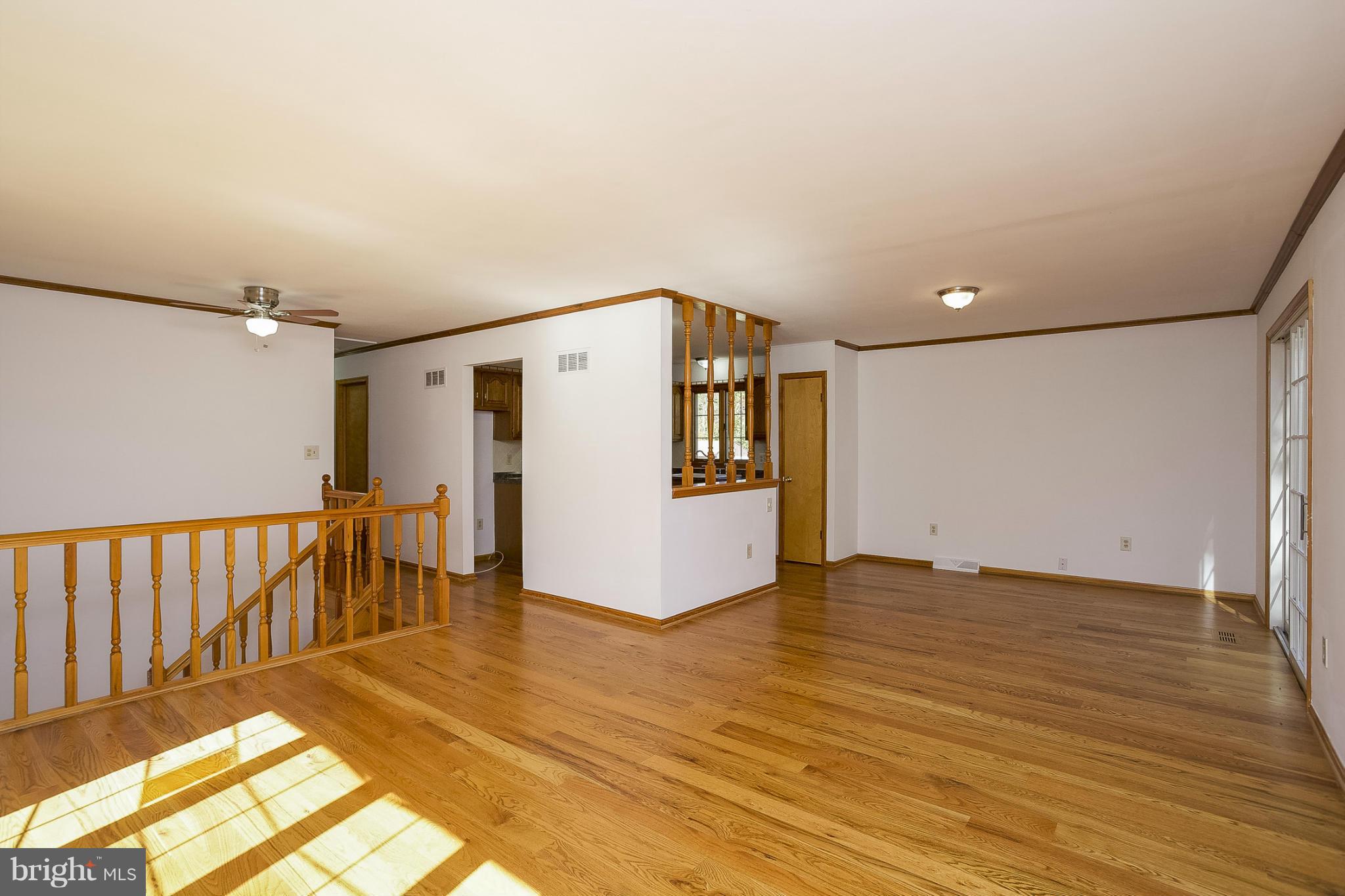 5235 Buttermilk Road Pylesville, MD 21132 - Photo 4 of 23 Interior (General)