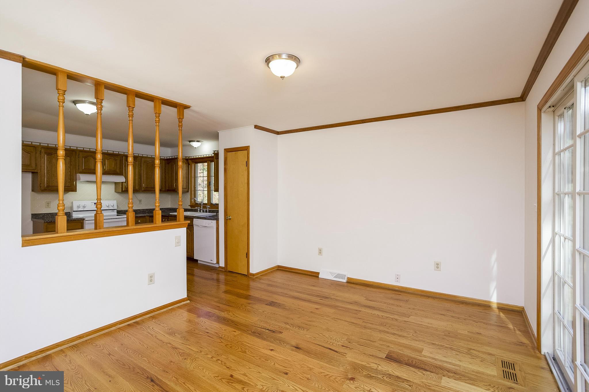 5235 Buttermilk Road Pylesville, MD 21132 - Photo 7 of 23 Interior (General)