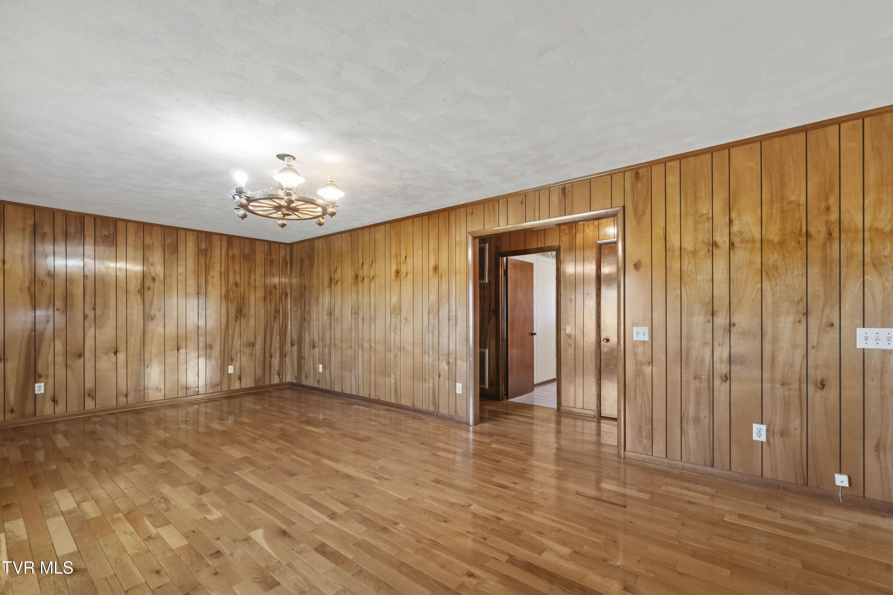 575 West Allens Bridge Road Greeneville, TN 37743 - Photo 15 of 70 DSC08970