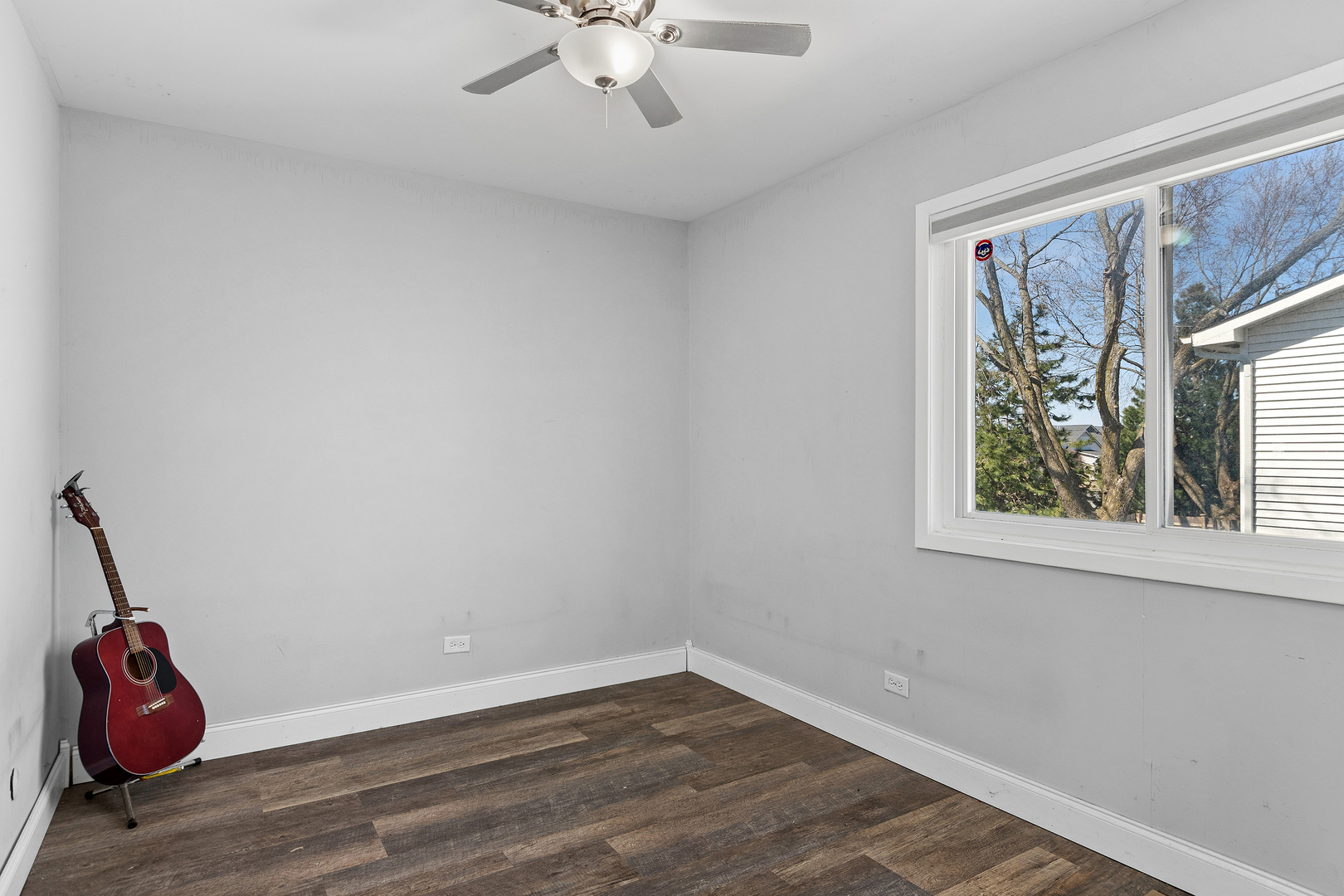 313 Thistle Drive Bolingbrook, IL 60490 - Photo 13 of 23 a view of entryway with window
