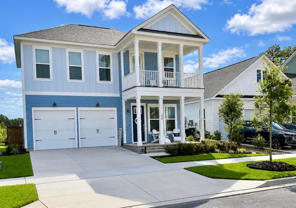 $647,000 | 350 Trailmore Lane, Summerville, SC 29486
