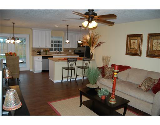 3762 Gull Road Palm Beach Gardens, FL 33410 - Photo 4 of 16 Additional Photo
