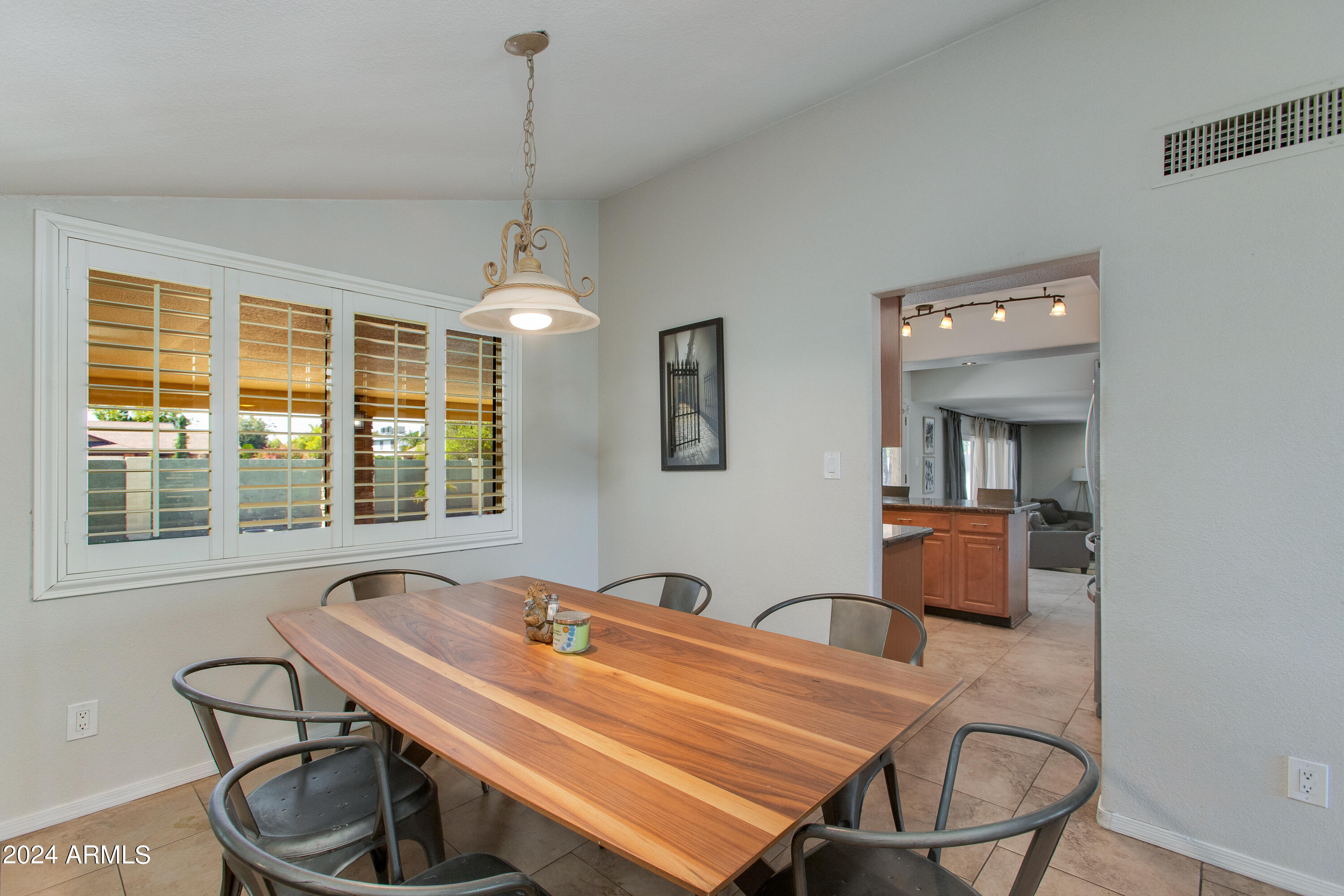 3337 West Grandview Road Phoenix, AZ 85053 - Photo 12 of 67 14-Grandview