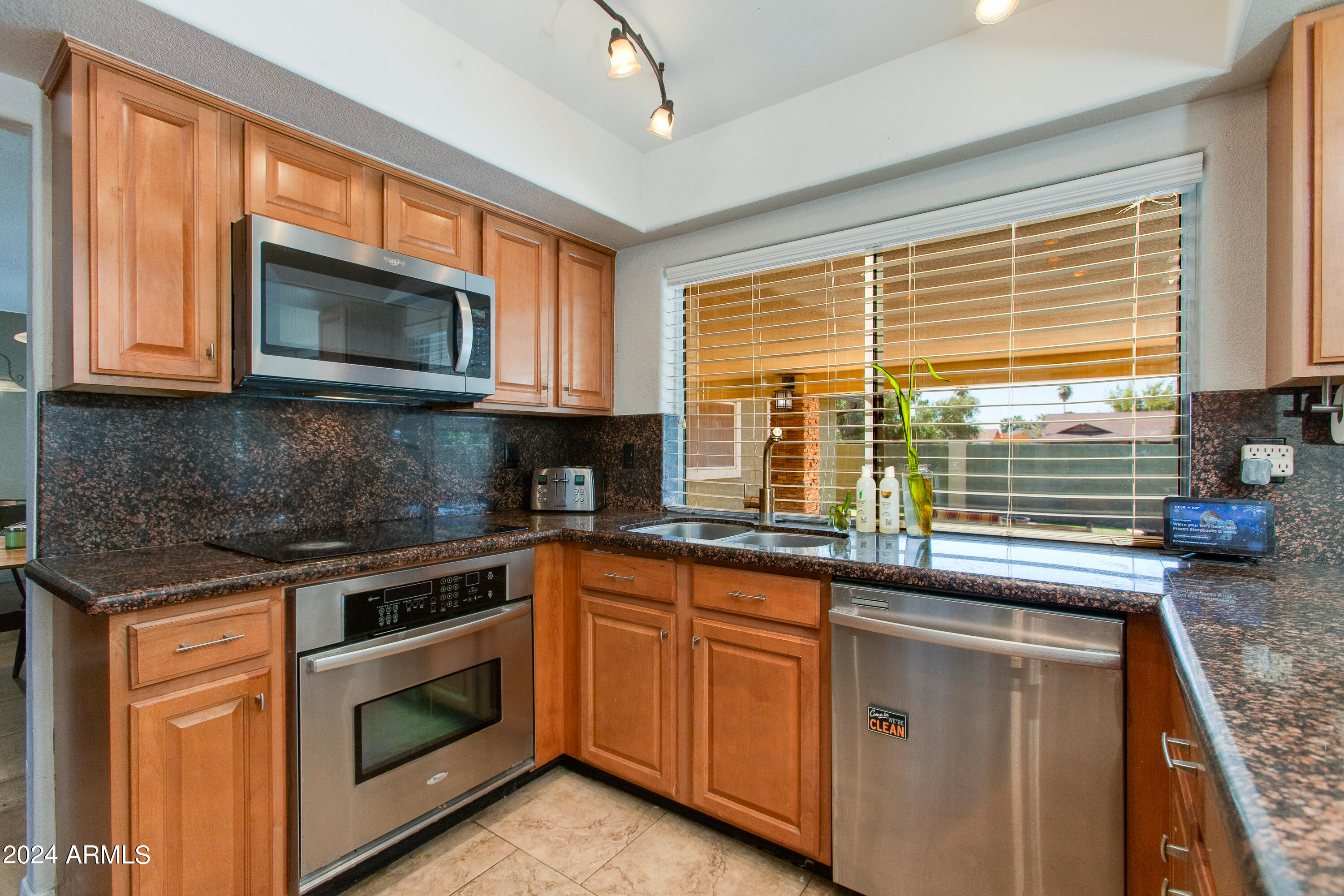 3337 West Grandview Road Phoenix, AZ 85053 - Photo 16 of 67 18-Grandview