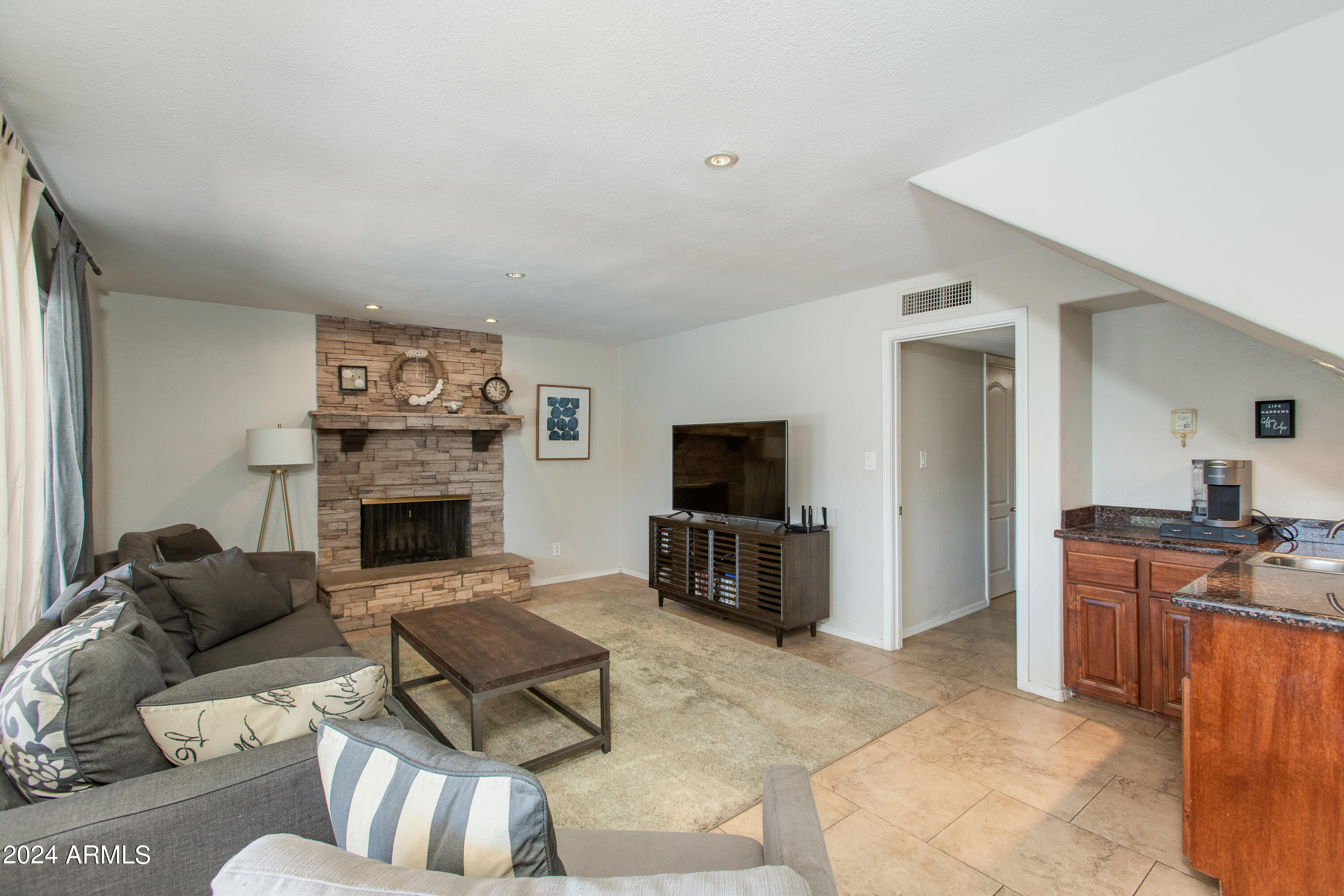 3337 West Grandview Road Phoenix, AZ 85053 - Photo 19 of 67 22-Grandview