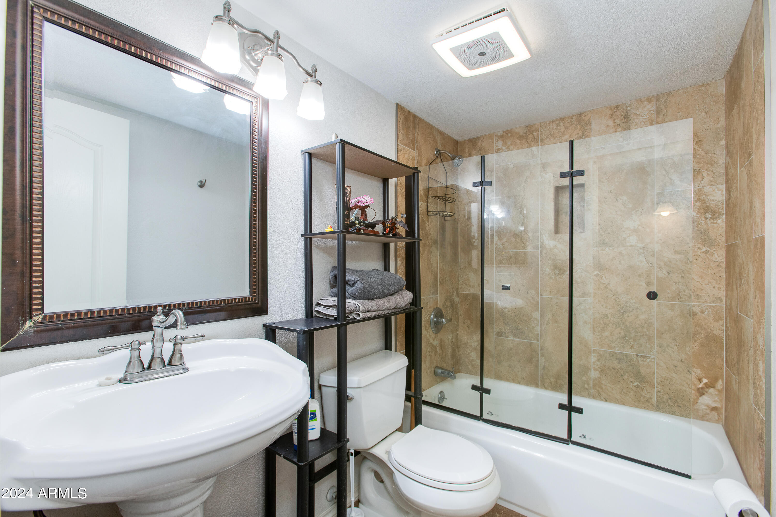 3337 West Grandview Road Phoenix, AZ 85053 - Photo 37 of 67 44-Grandview