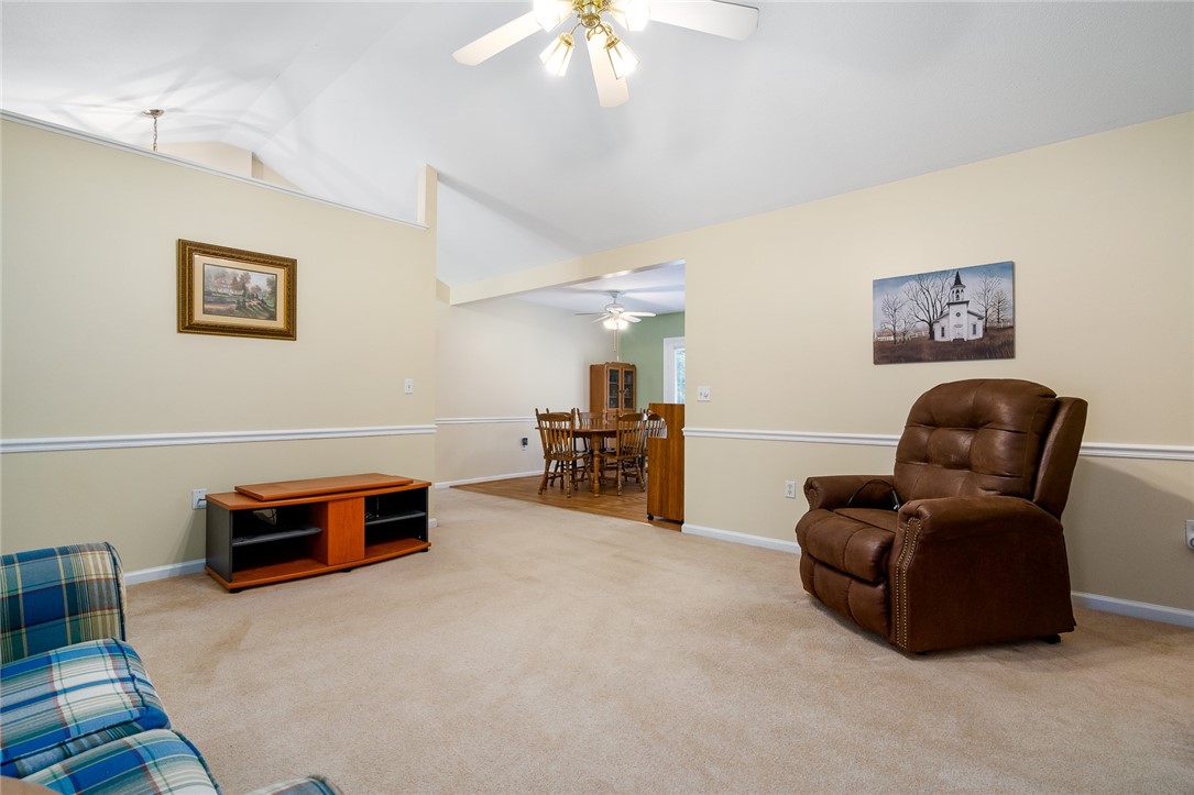 210 Wedgewood Drive Anderson, SC 29621 - Photo 9 of 25