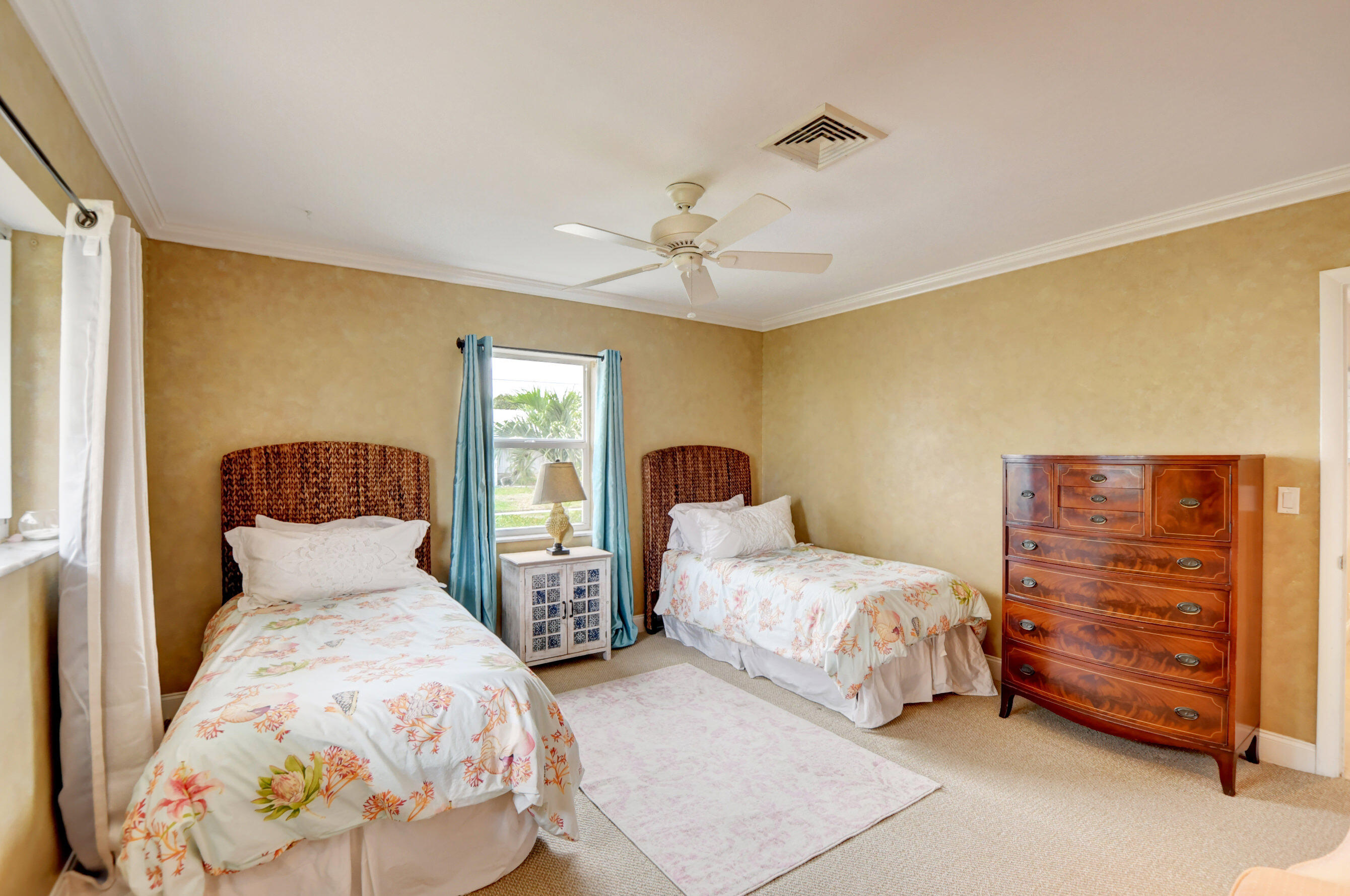 951 Holly Lane Boca Raton, FL 33486 - Photo 29 of 41 Second Bedroom