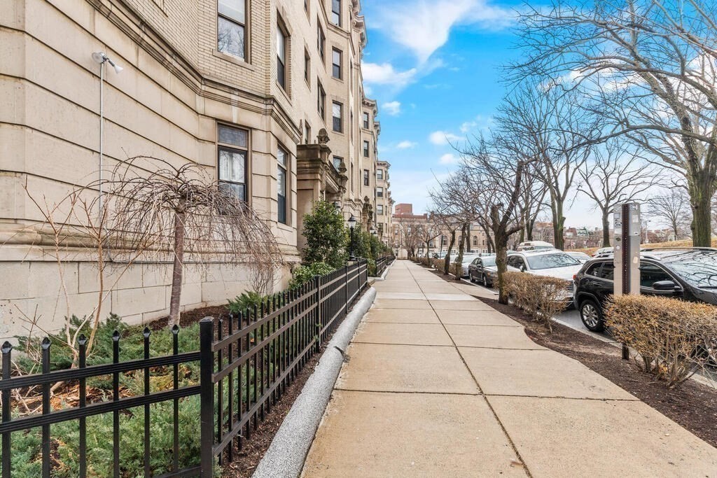 56 Charlesgate East, Unit 135 Boston, MA 02215 - Photo 8 of 8