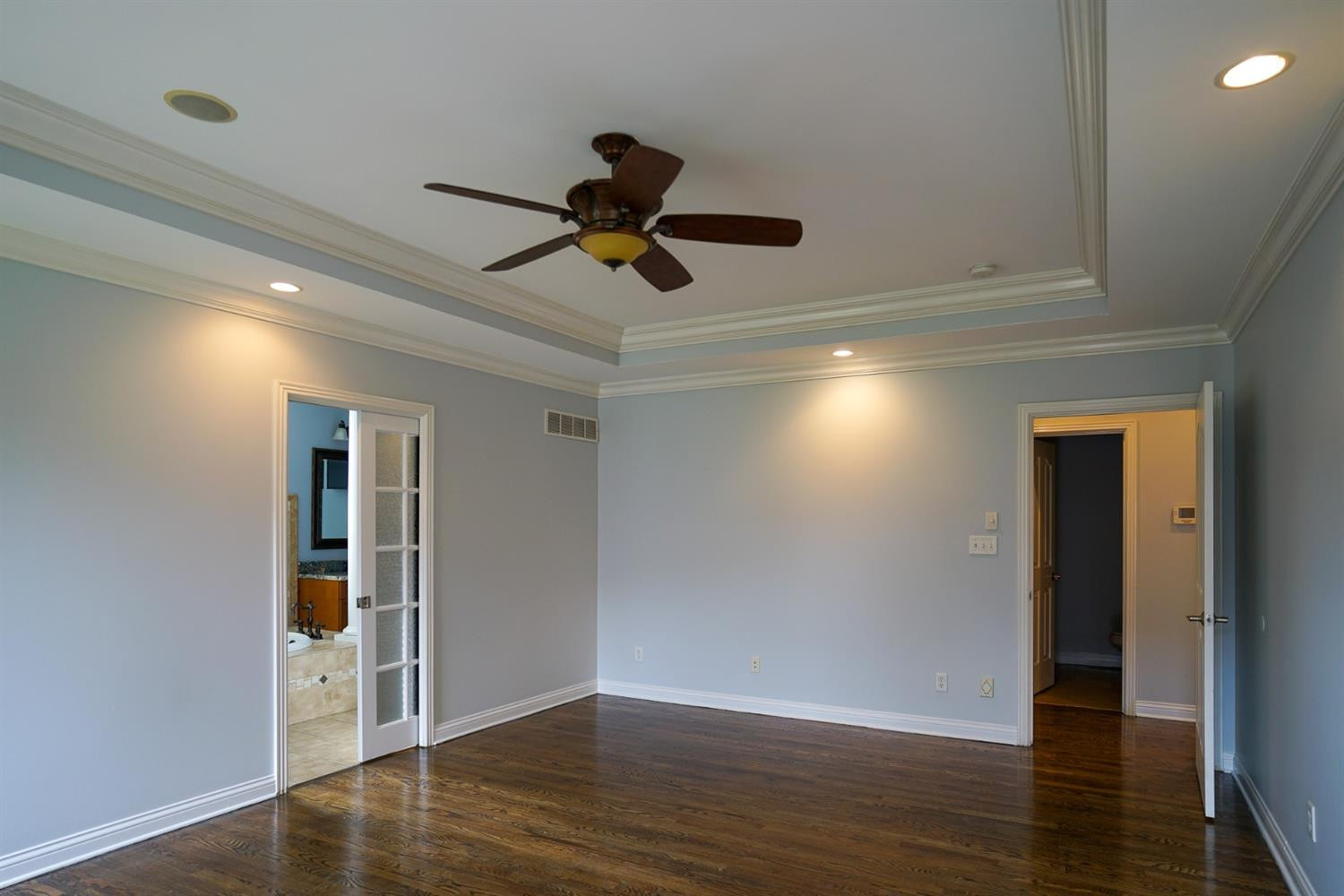 2460 Rockminster Road Lexington, KY 40509 - Photo 22 of 51 Very large main level Master bedroom