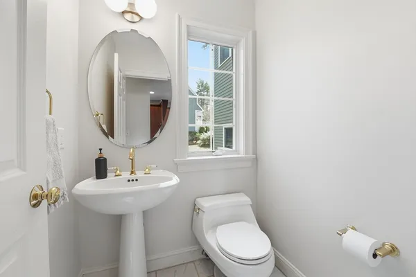 $1,150,000 | 11 Longmeadow Way, Acton, MA 01720