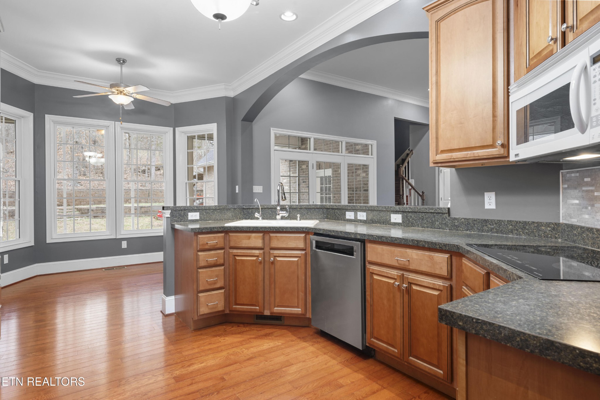 833 Bullrun Valley Drive Heiskell, TN 37754 - Photo 16 of 52 Gallery Image 16