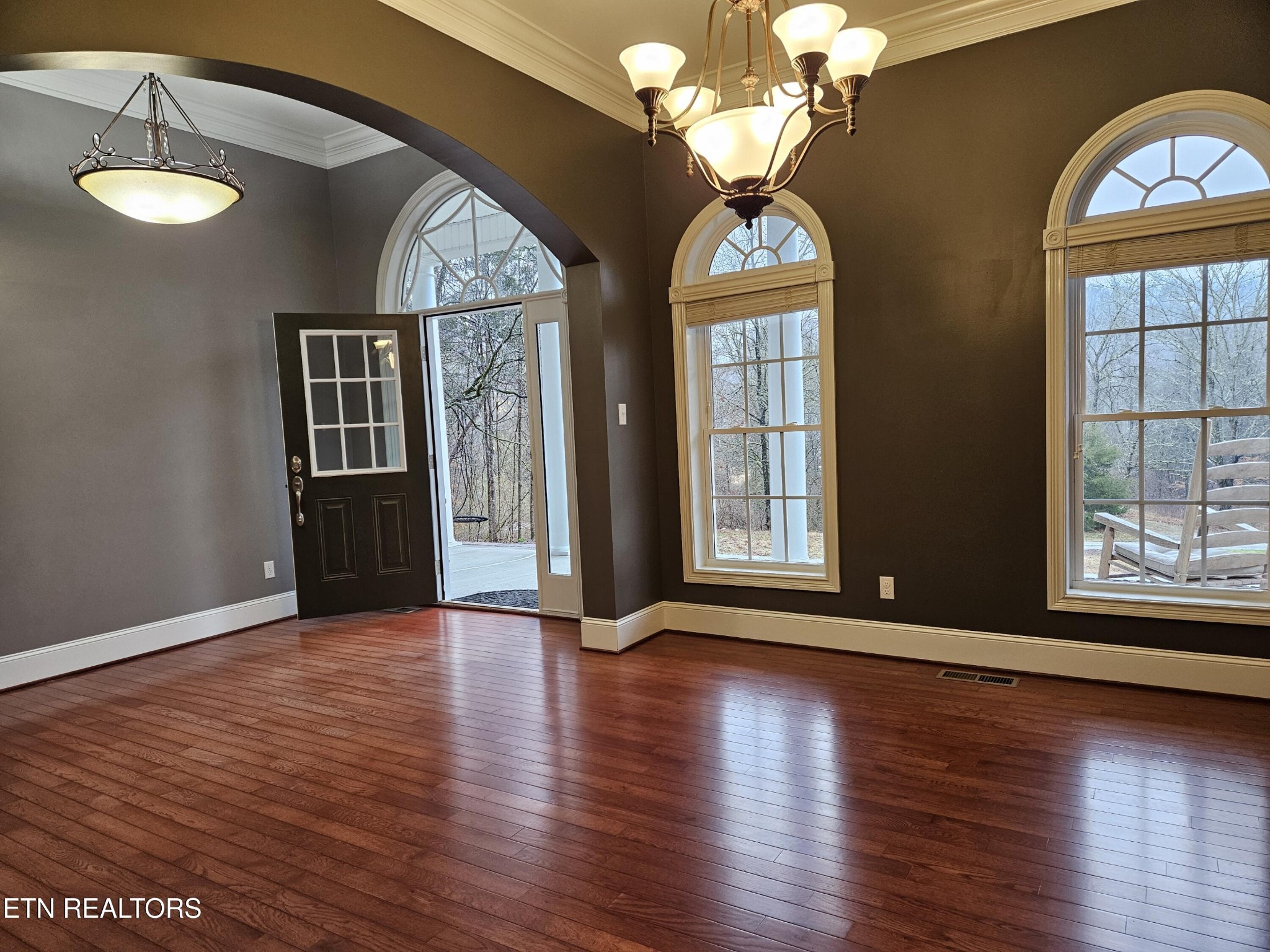 833 Bullrun Valley Drive Heiskell, TN 37754 - Photo 4 of 52 Gallery Image 4