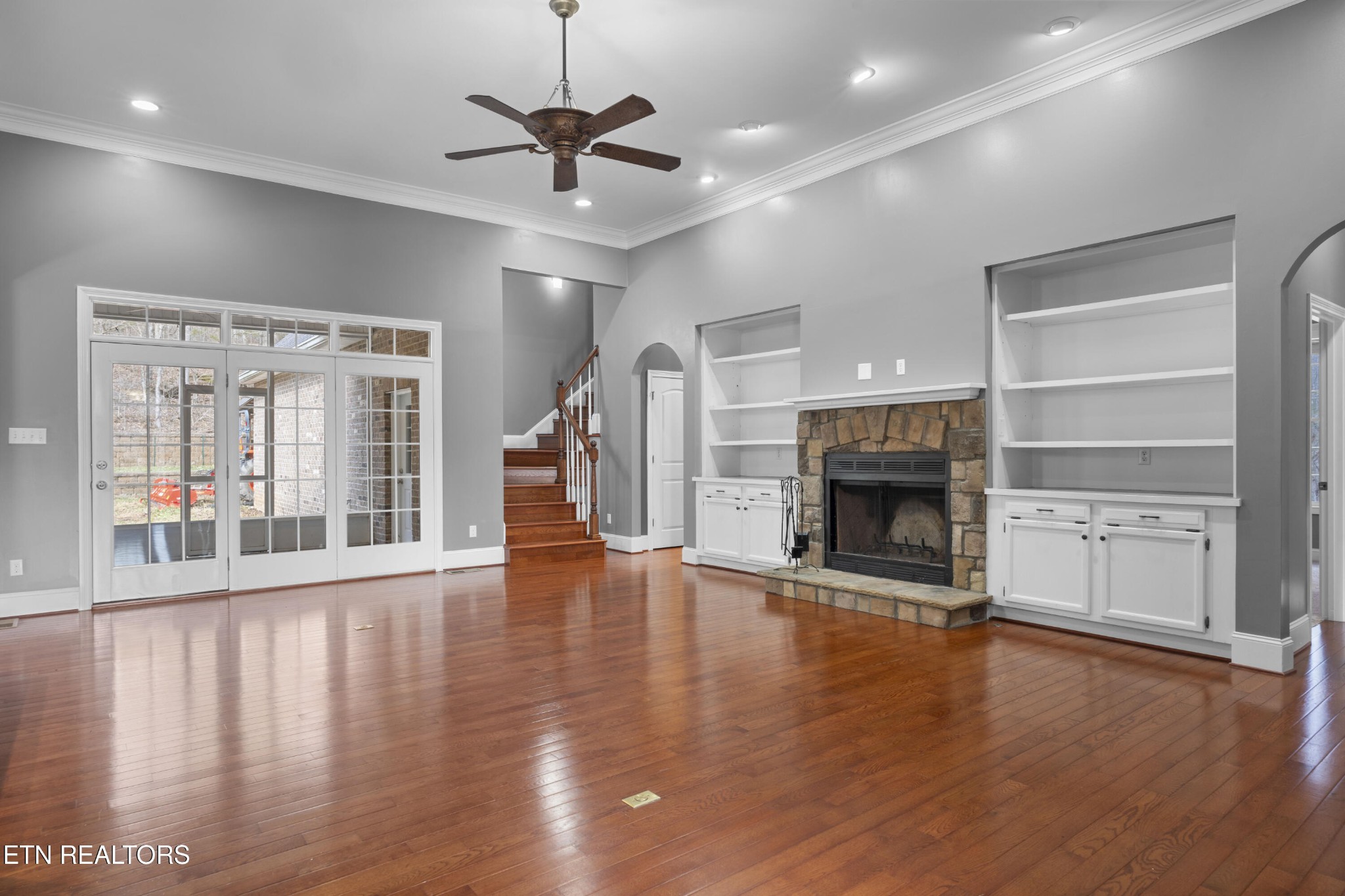 833 Bullrun Valley Drive Heiskell, TN 37754 - Photo 5 of 52 Gallery Image 5