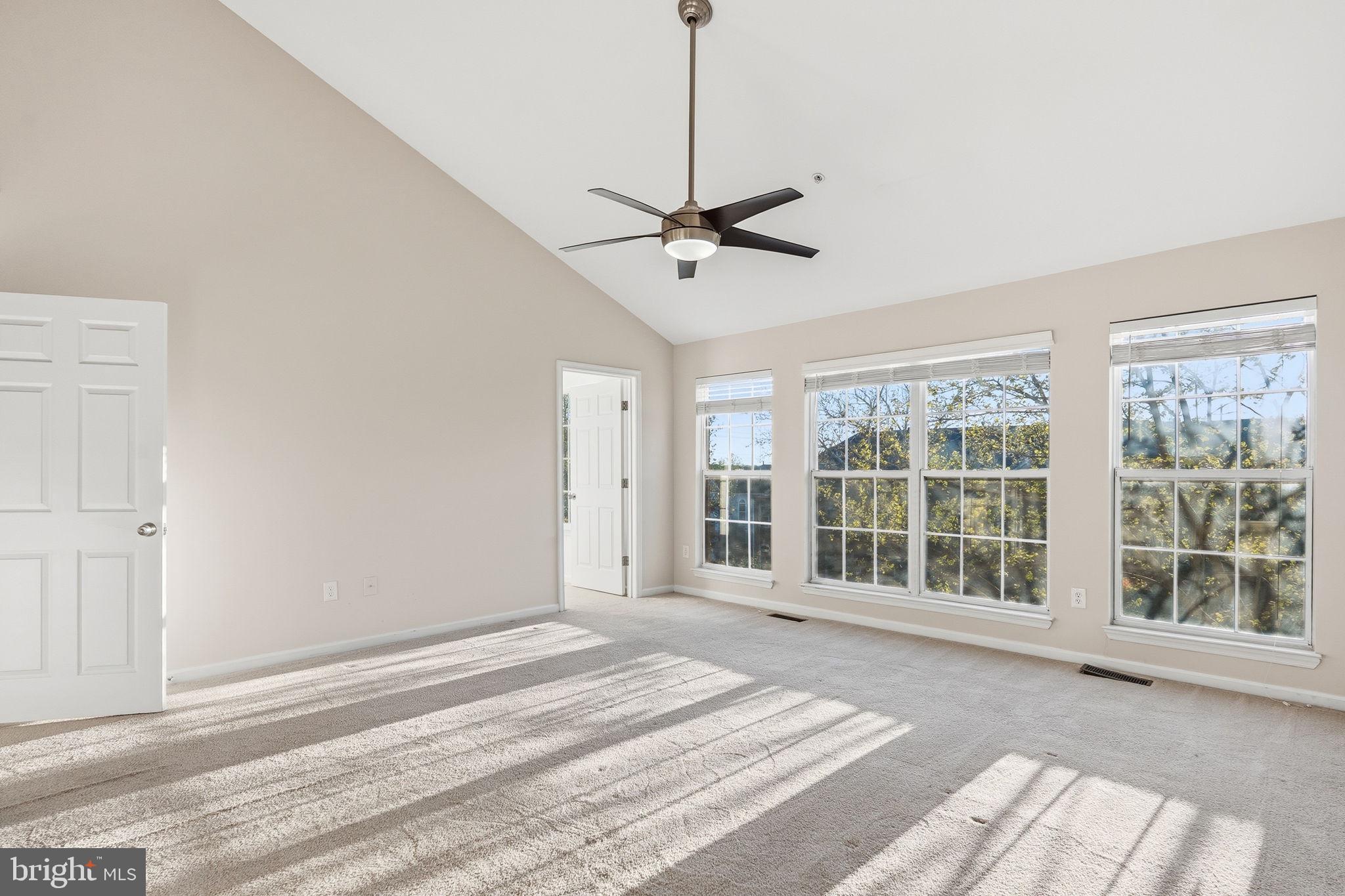 1881 Crescent Park Drive Reston, VA 20190 - Photo 25 of 43