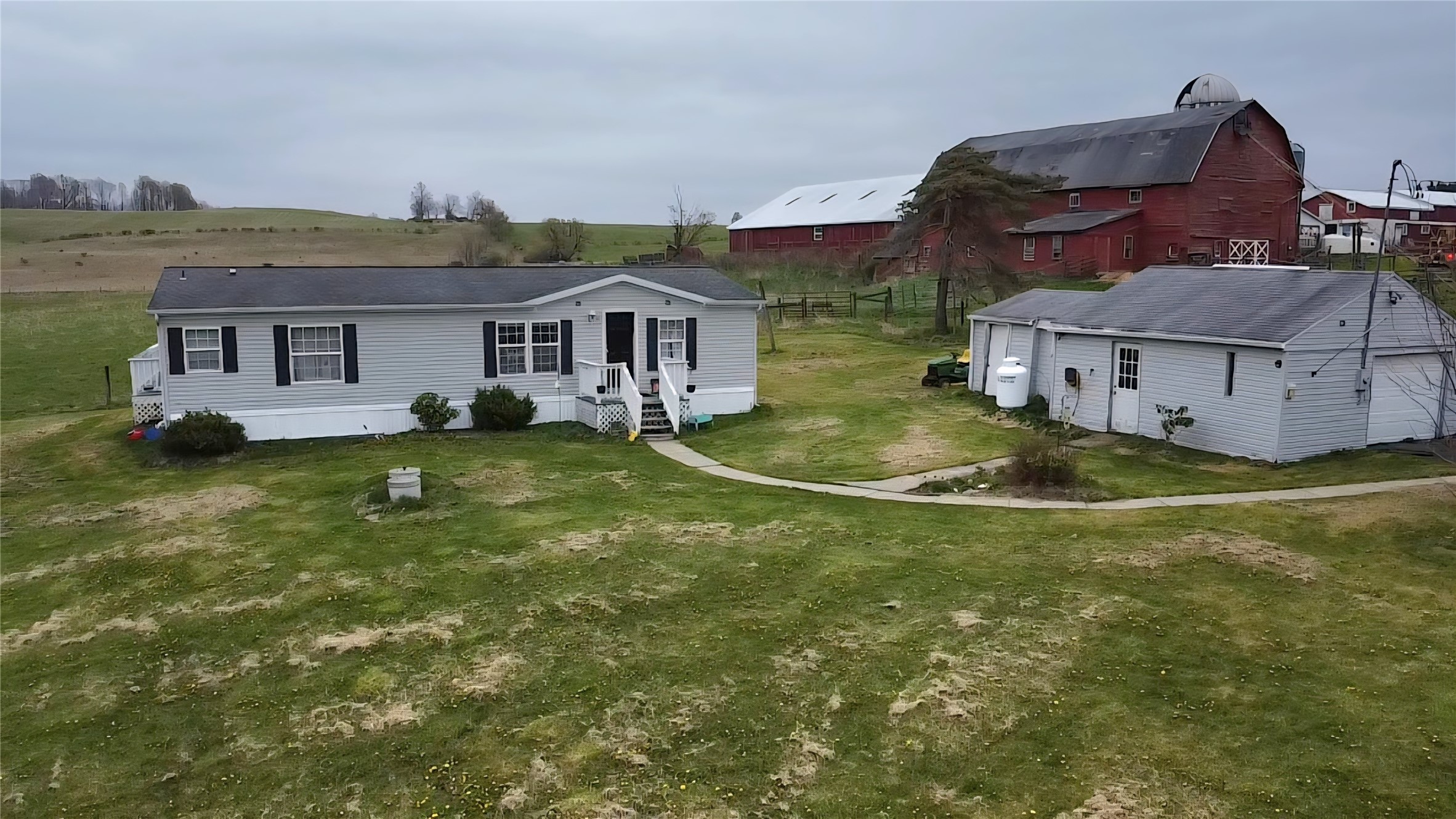 486 Pierce Creek Road Binghamton, NY 13903 - Photo 2 of 20