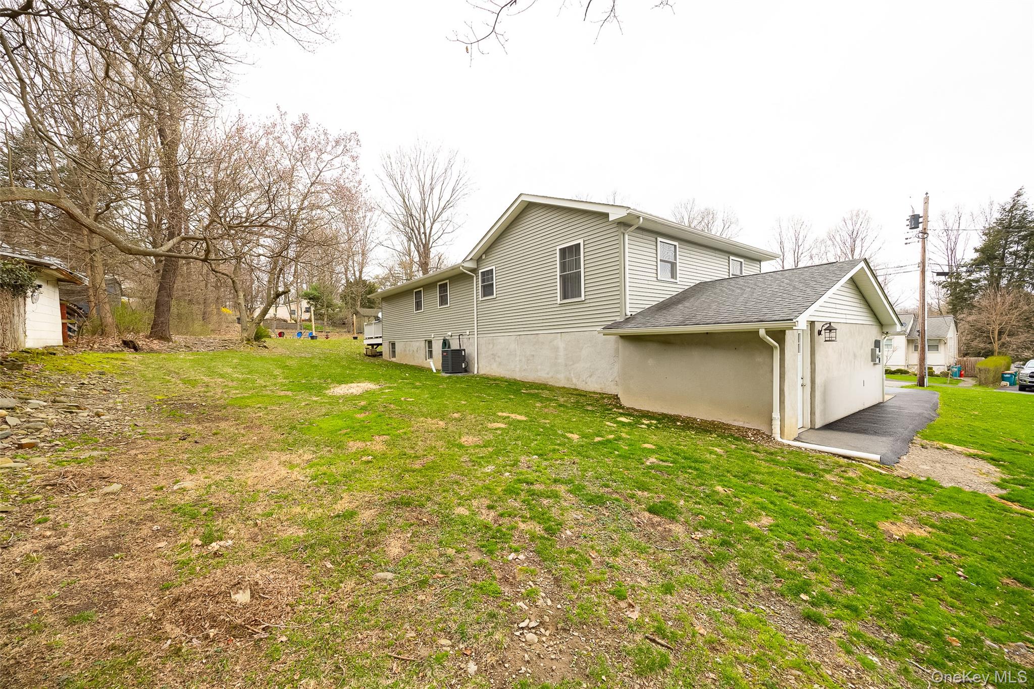 8 Willow Road Beacon, NY 12508 - Photo 28 of 30