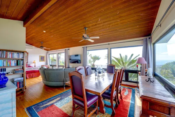 $4,950 | 6435 El Camino Del Teatro, La Jolla, CA 92037