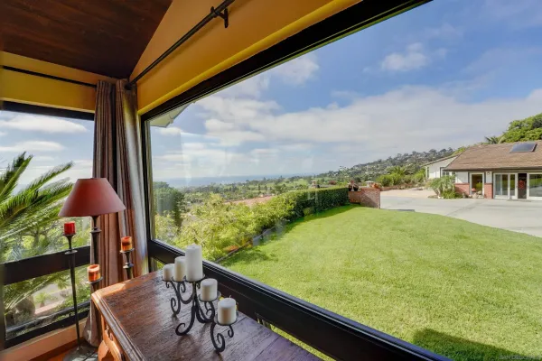 $4,950 | 6435 El Camino Del Teatro, La Jolla, CA 92037