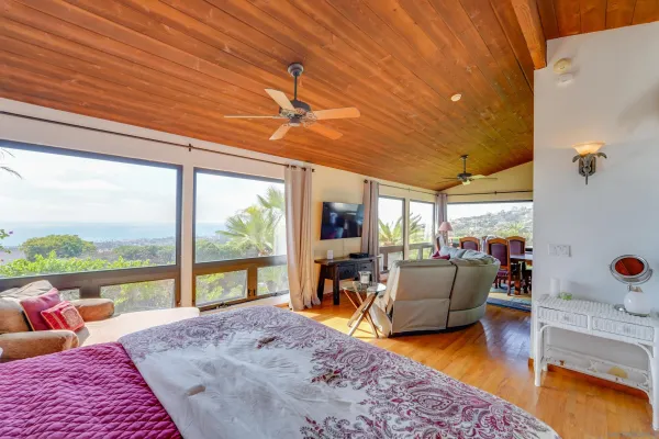 $4,950 | 6435 El Camino Del Teatro, La Jolla, CA 92037
