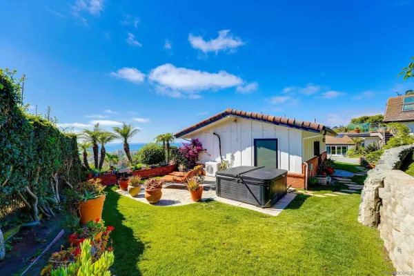 $4,950 | 6435 El Camino Del Teatro, La Jolla, CA 92037