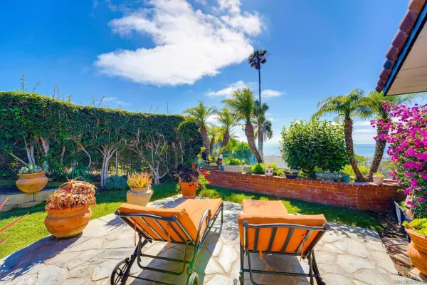 $4,950 | 6435 El Camino Del Teatro, La Jolla, CA 92037
