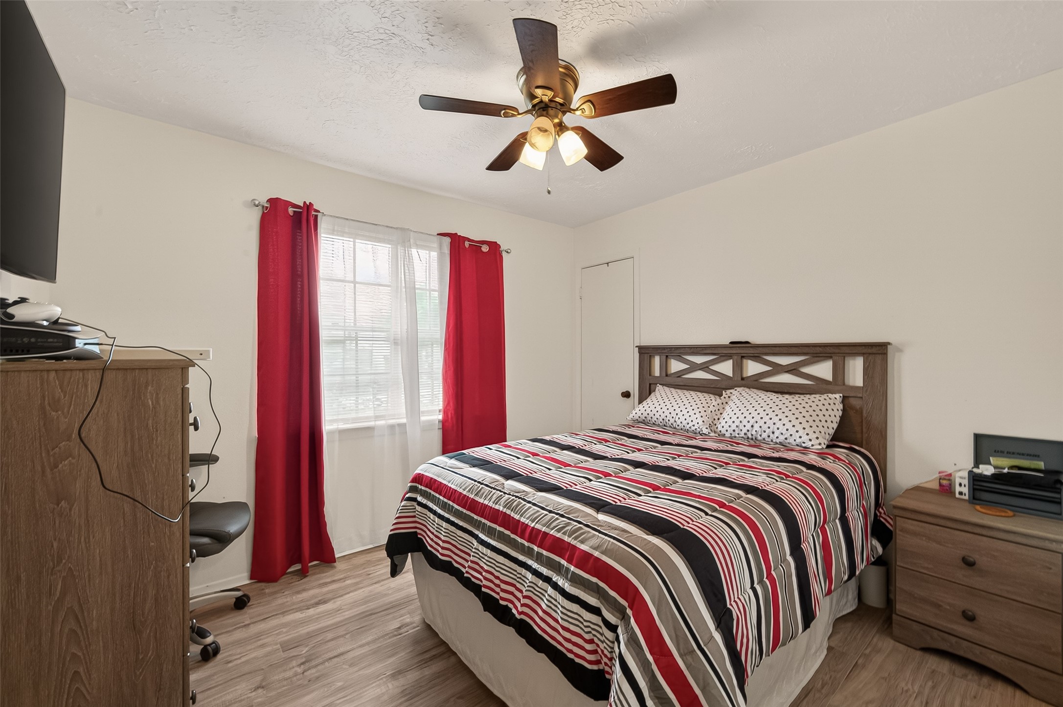 1915 Delphi Lane Houston, TX 77067 - Photo 22 of 31