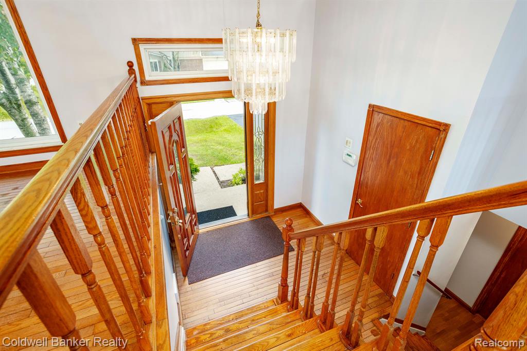 22512 Sheridan Road Novi, MI 48375 - Photo 5 of 37