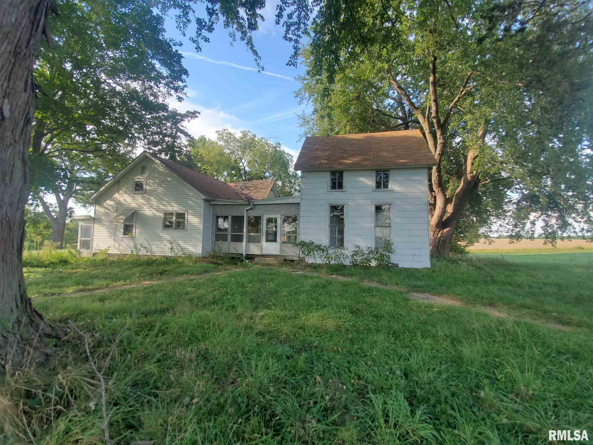 11872 Salisbury Road Pleasant Plains, IL 62677 - Photo 4 of 18 Gallery Image 4