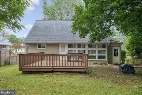 $520,000 | 1702 Veirs Mill Road, Rockville, MD 20851