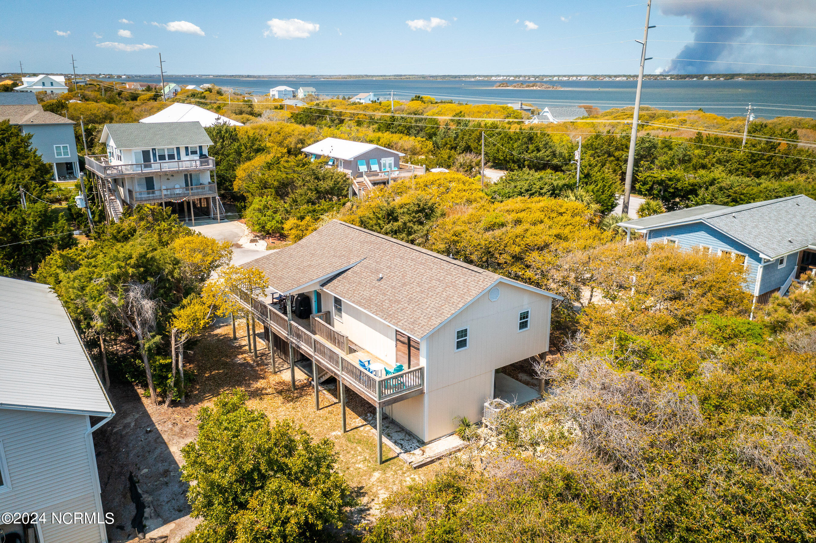 106 Robin Street Emerald Isle, NC 28594 - Photo 43 of 46 20240403 MLS A_Harris 106 Robin St Emera