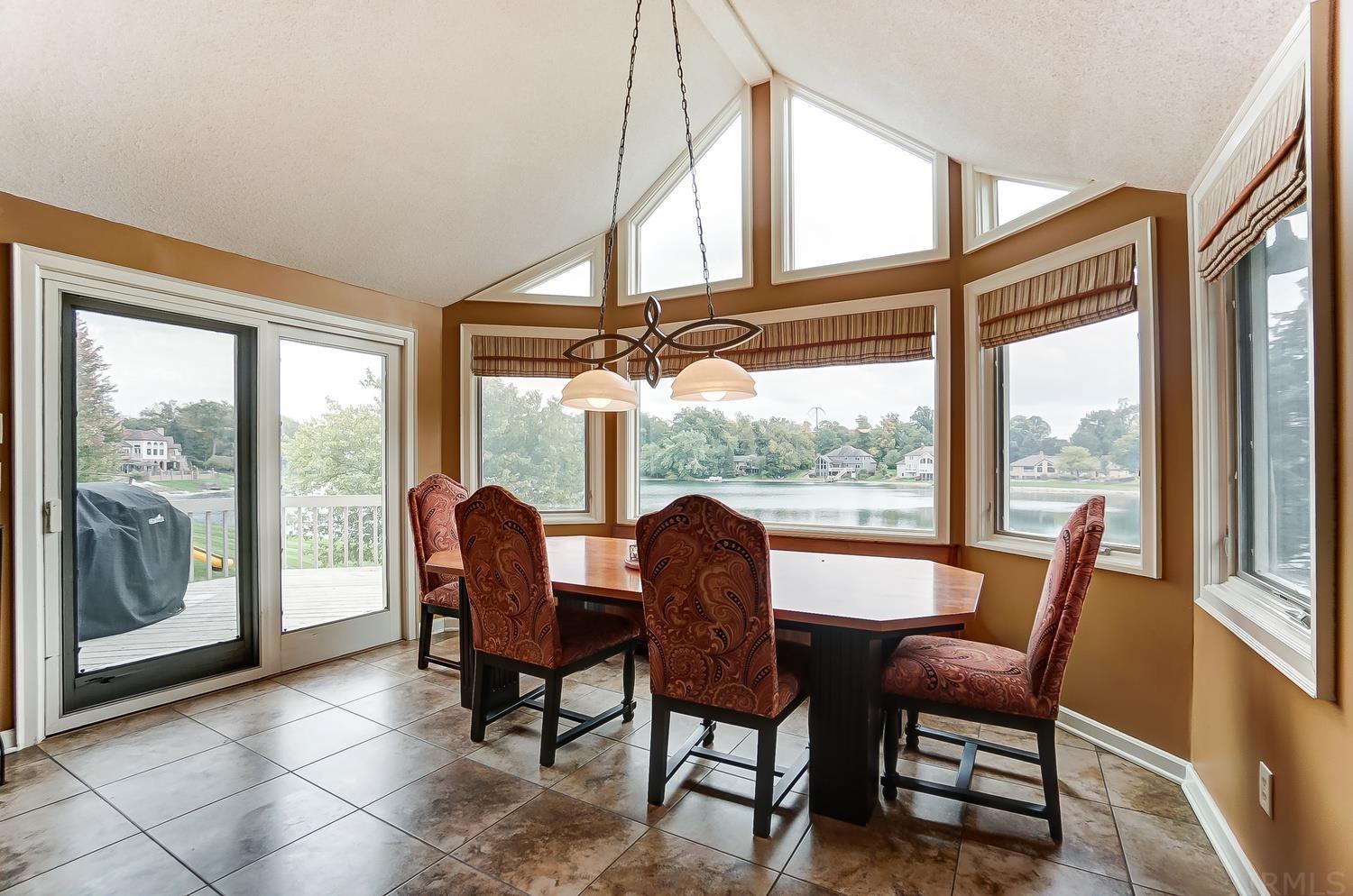 1434 Sevan Lake Court Fort Wayne, IN 46825 - Photo 13 of 36