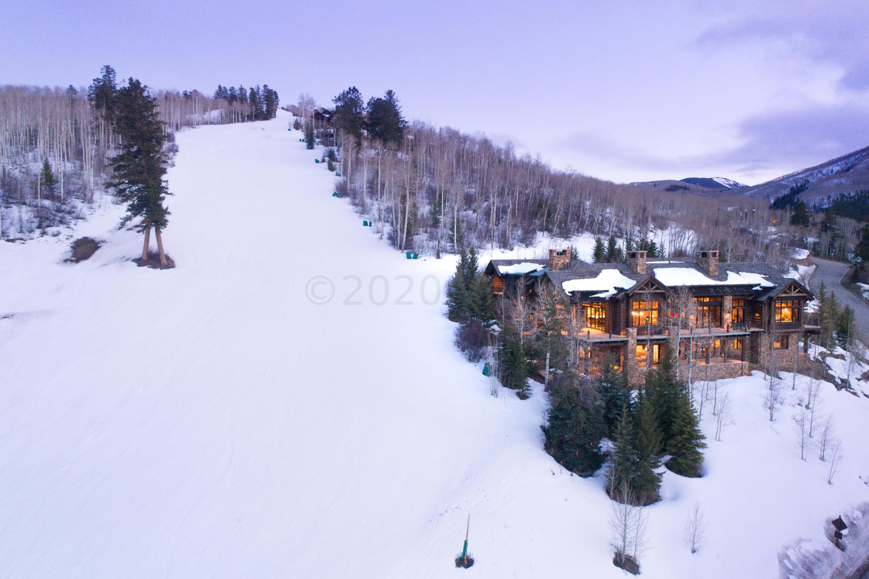 1580 Cresta Road Edwards, CO 81632 - Photo 21 of 25 a view of city and trees