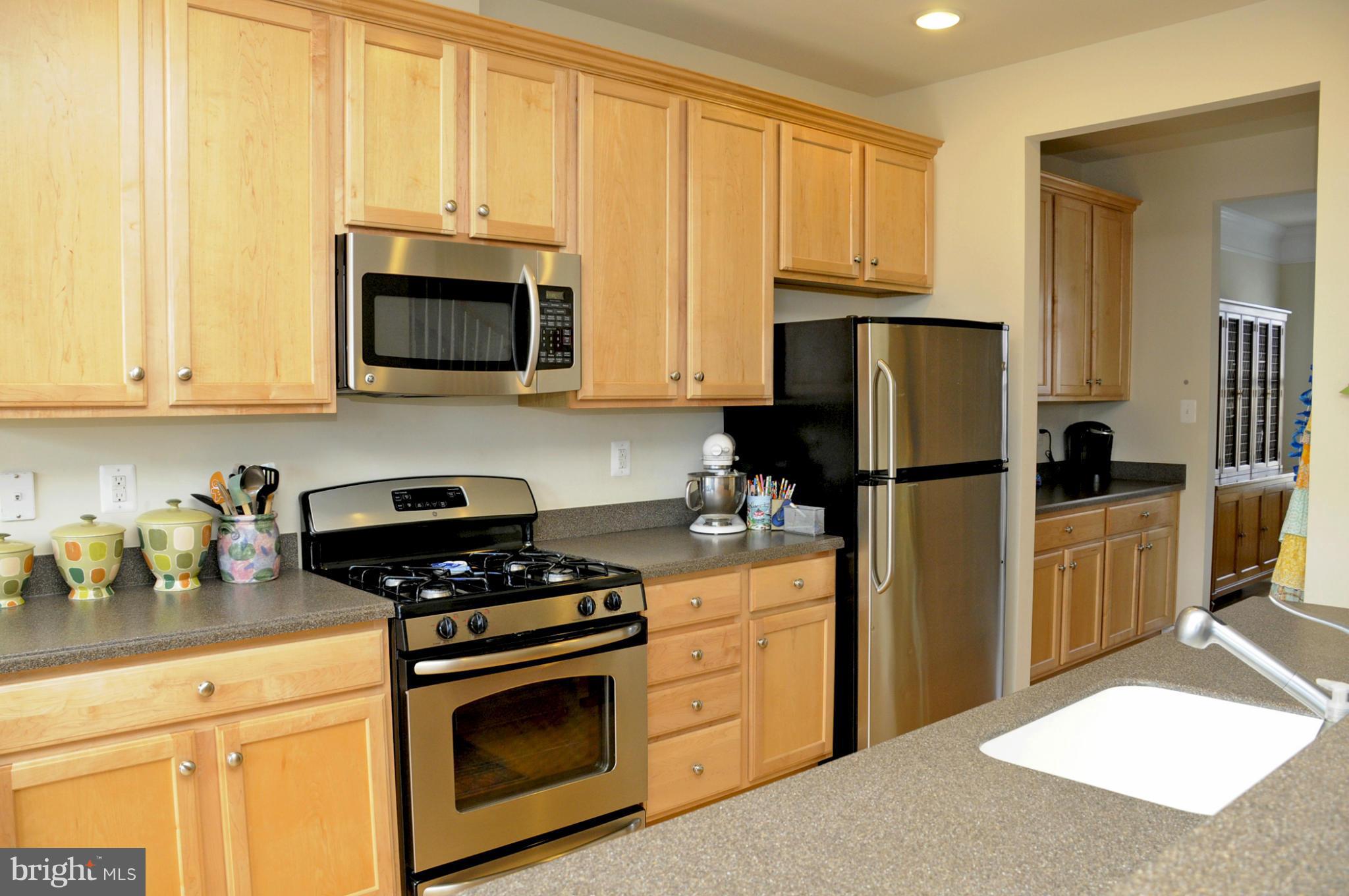 5800 Richards Valley Road Ellicott City, MD 21043 - Photo 4 of 28 Kitchen