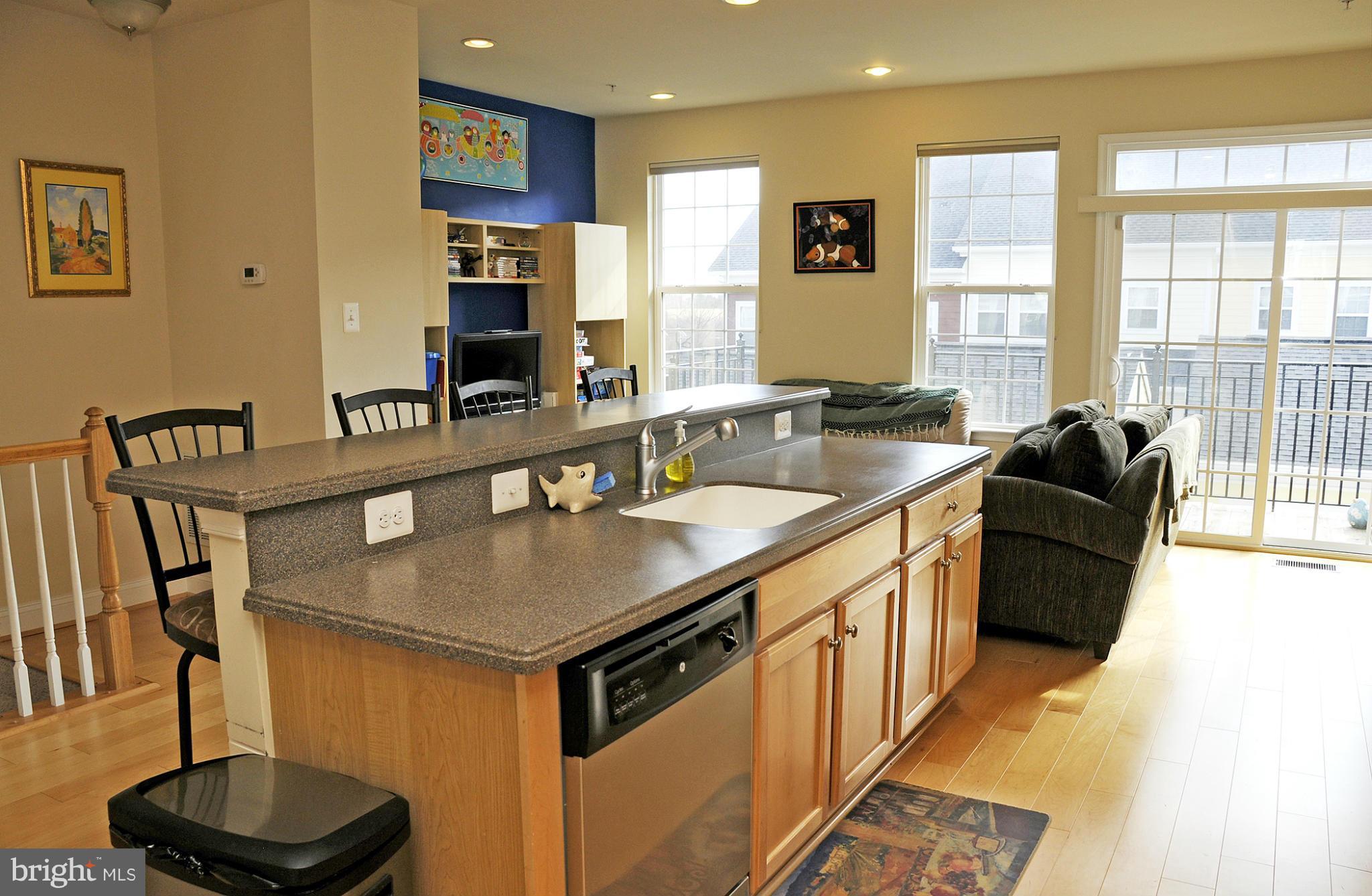 5800 Richards Valley Road Ellicott City, MD 21043 - Photo 6 of 28 Kitchen