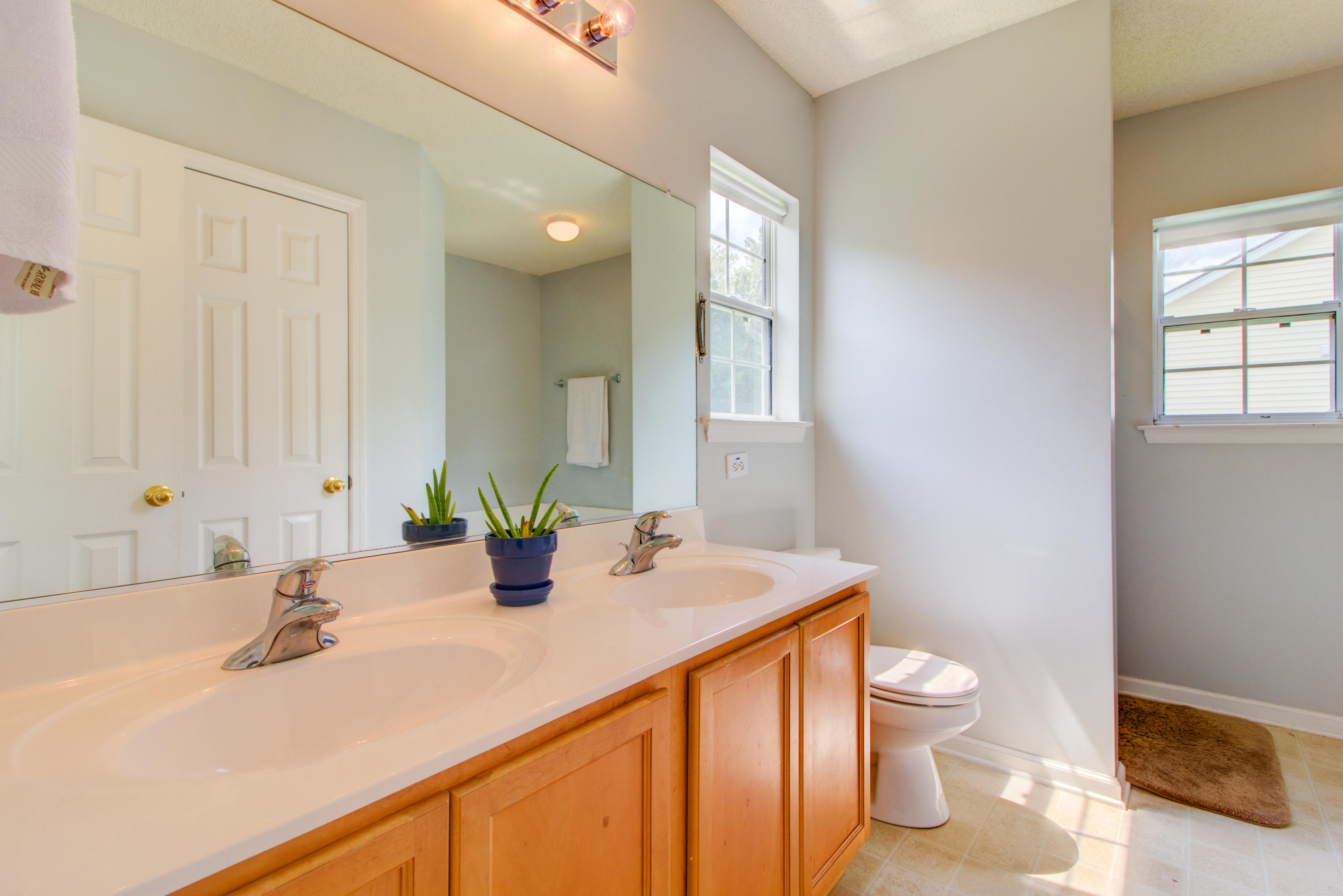 325 Eagle Ridge Road Summerville, SC 29485 - Photo 14 of 26 16