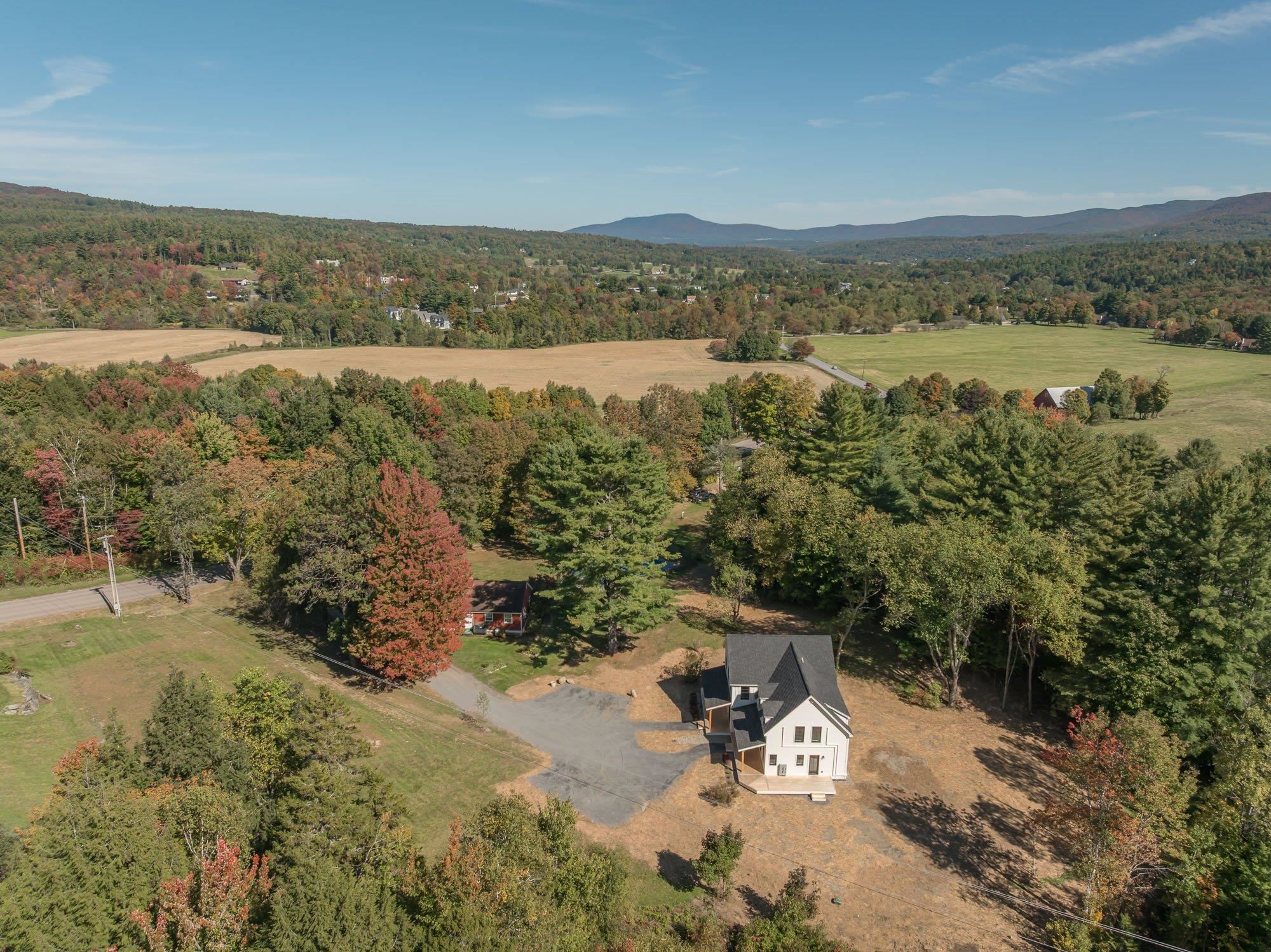 656 Luce Hill Road, Unit A Stowe, VT 05672 - Photo 10 of 49 Gallery Image 10